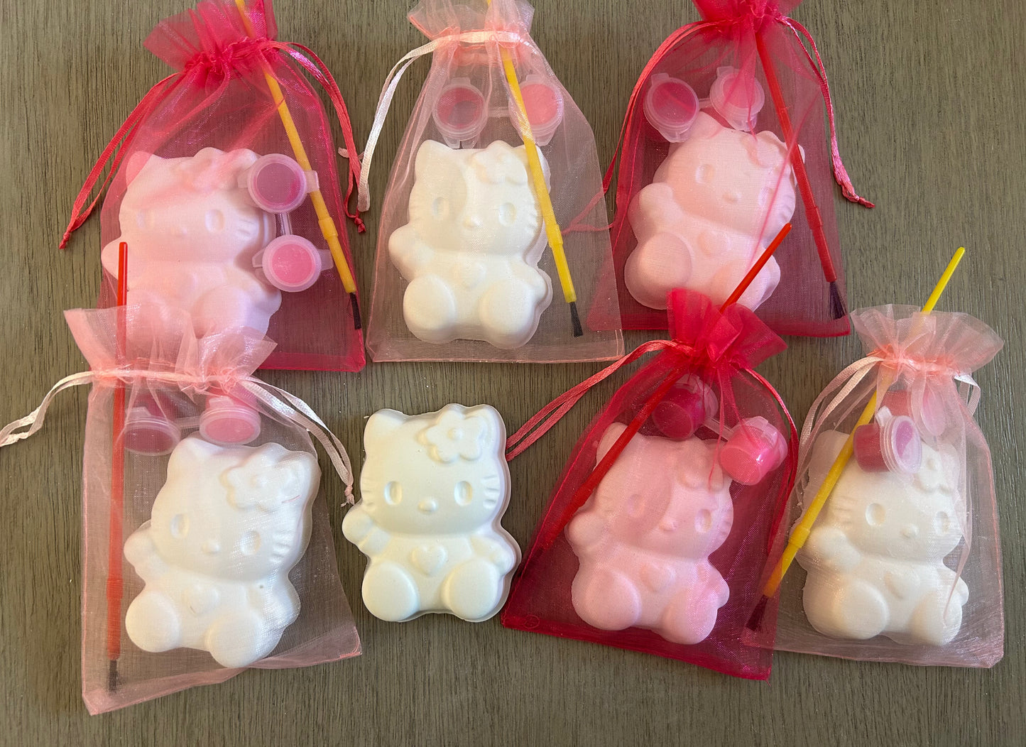 Paint Your Own Hello Kitty Chalk Kit