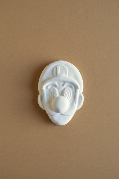 Luigi (Large)
