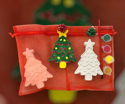 Christmas Tree Chalk Craft Paint Kit-Unique Stocking Stuffer/Arts&Craft Set-Paint Set-Party Idea-Children’s Holiday Xmas Activity Kit